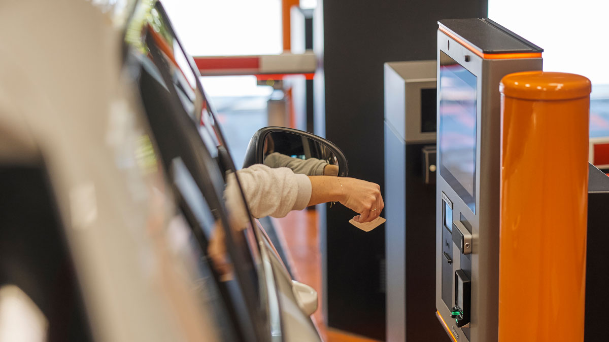 parking-solutions-tablet