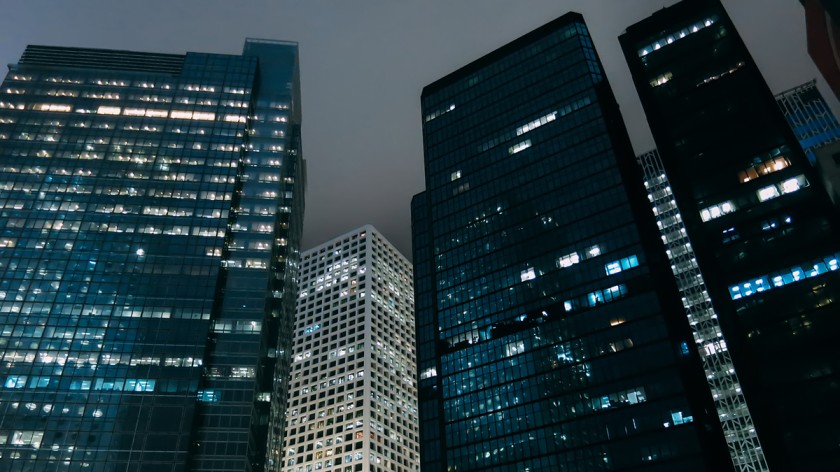 Buy-Side-Hero-Tablet