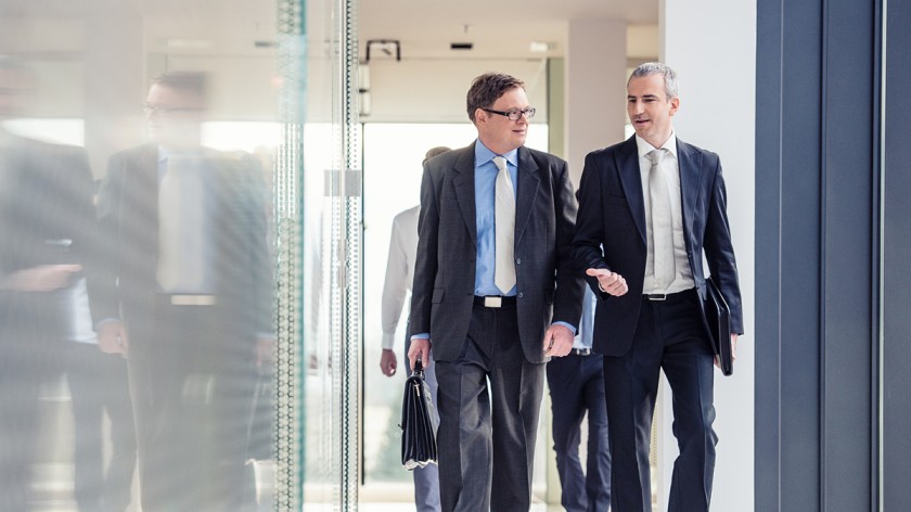 Software-Hero-Tablet